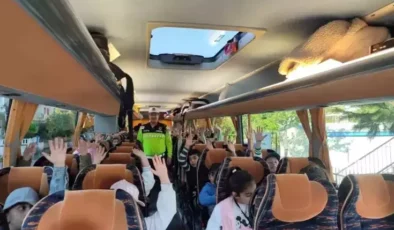 Kuşadası’nda Okul Gezisi Öncesi Servis Araçları Kontrol Edildi